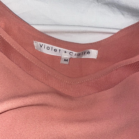 VIOLET + CLAIRE Peach tank top with mesh SIZE M - Picture 2 of 3